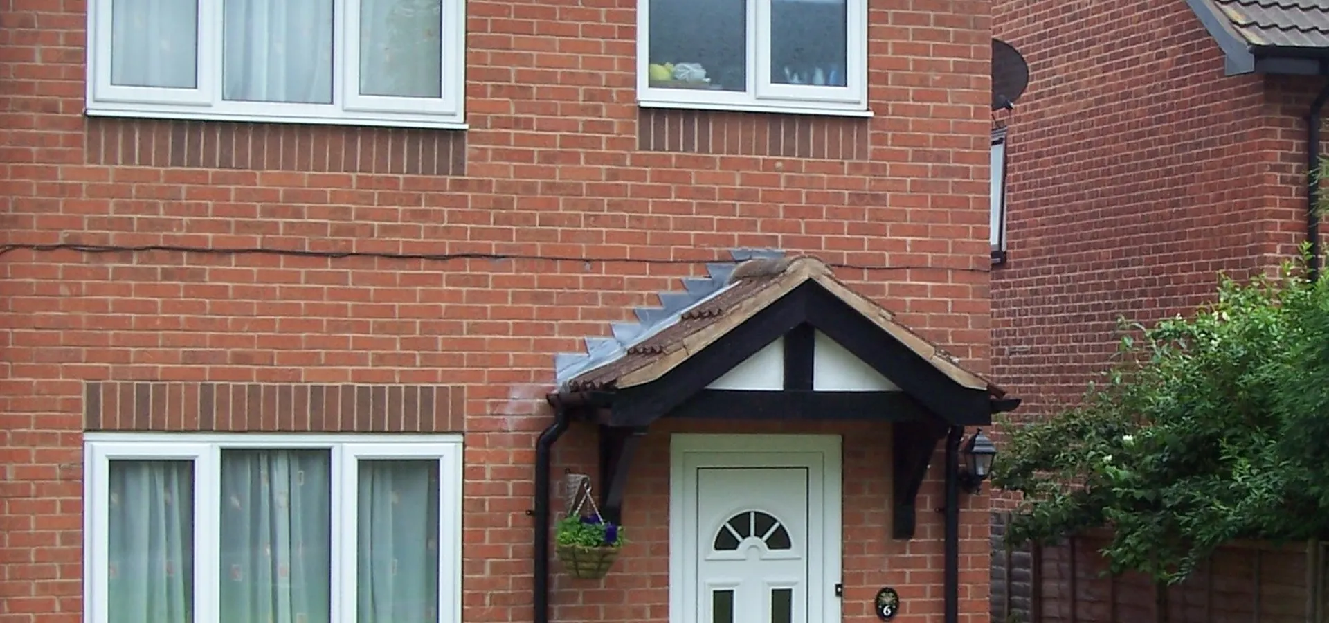 Lean-To West Kensington