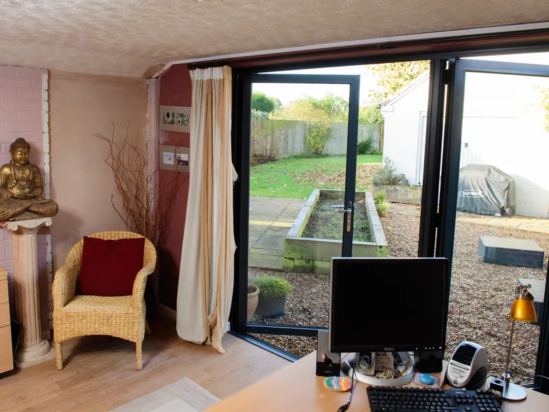 Bifold West Kensington