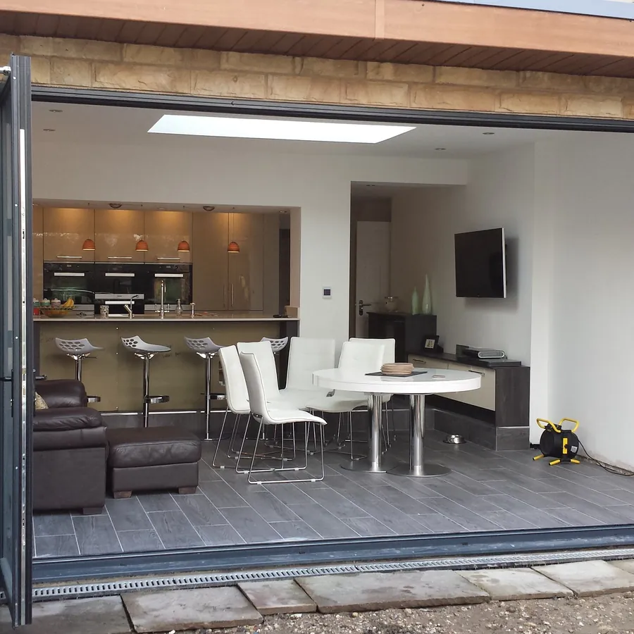 Bifold West Kensington